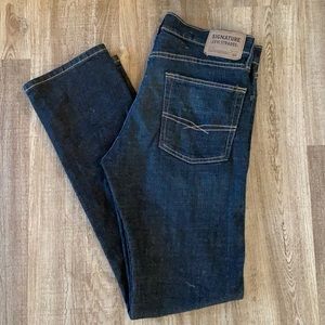 Signature by Levi’s Straight Jeans